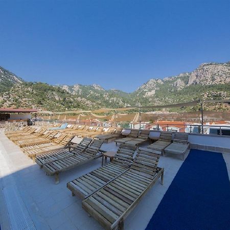 Meric Hotel Турунч Екстер'єр фото